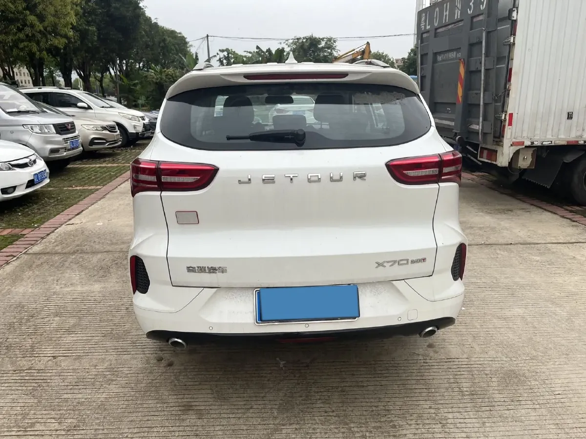 2020 Jetour X70 1.5T 156HP L4 6MT,autocango,china used car exporter,china ev exporter,chinese used car exporter,chinese used ev exporter