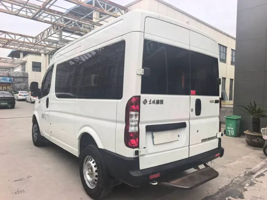 2021 DongFeng DFAC YuFeng 2.0T 136HP L4 6MT,autocango,china used car exporter,china ev exporter,chinese used car exporter,chinese used ev exporter