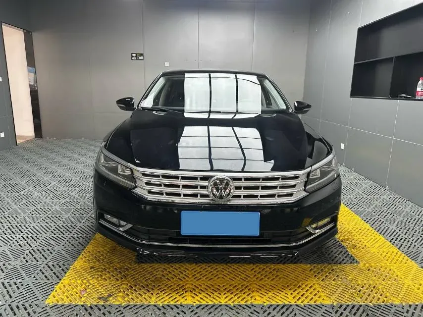 2017 Volkswagen Passat 1.8T 180HP L4 7DCT,autocango,china used car exporter,china ev exporter,chinese used car exporter,chinese used ev exporter