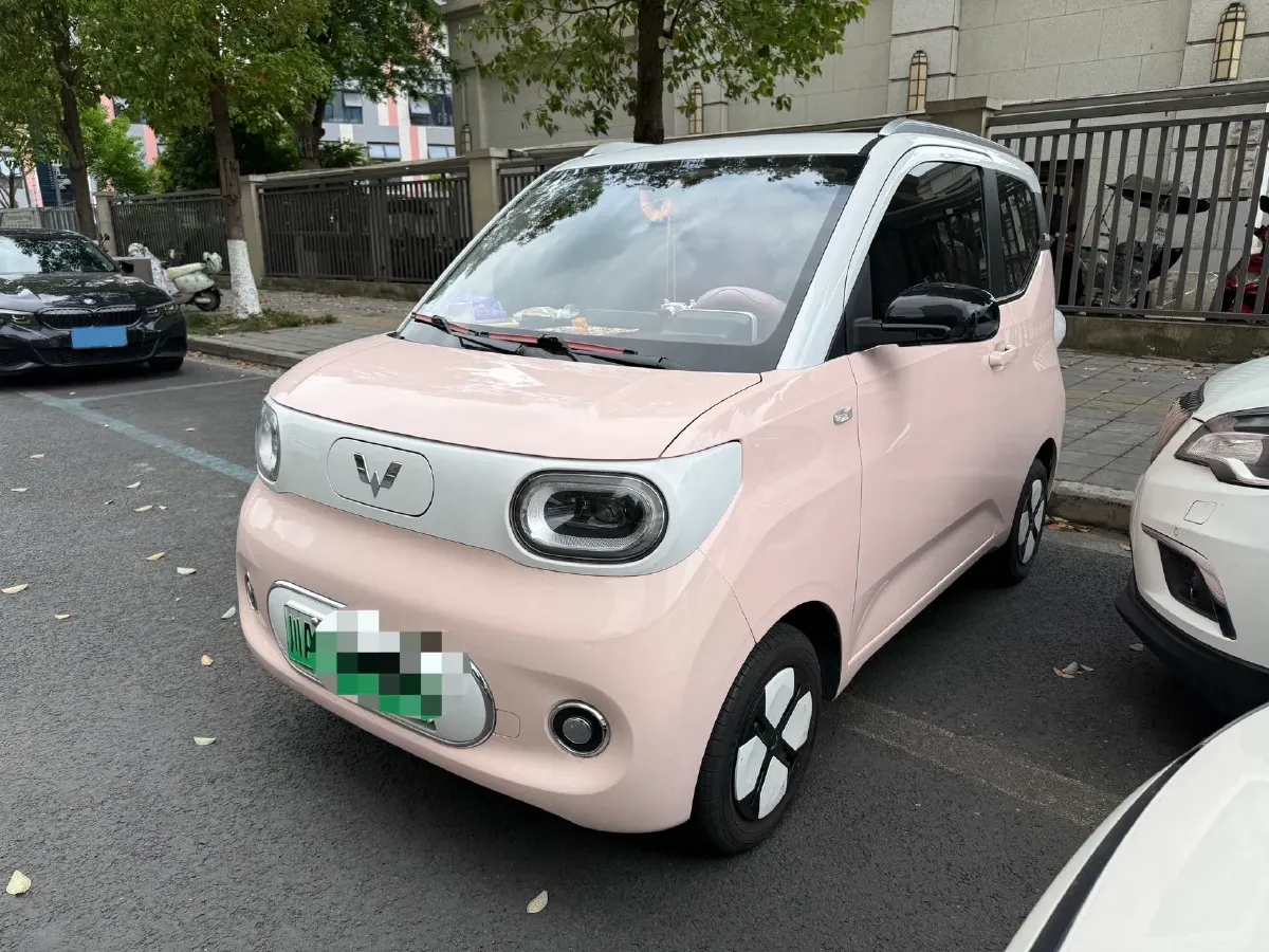2024 WuLing HongGuang MINI EV BEV 17.3KWH,autocango,china used car exporter,china ev exporter,chinese used car exporter,chinese used ev exporter