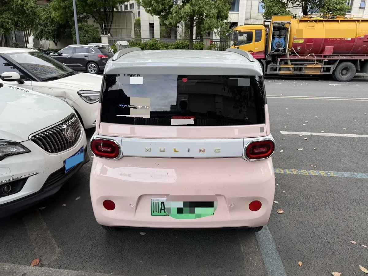 2024 WuLing HongGuang MINI EV BEV 17.3KWH,autocango,china used car exporter,china ev exporter,chinese used car exporter,chinese used ev exporter