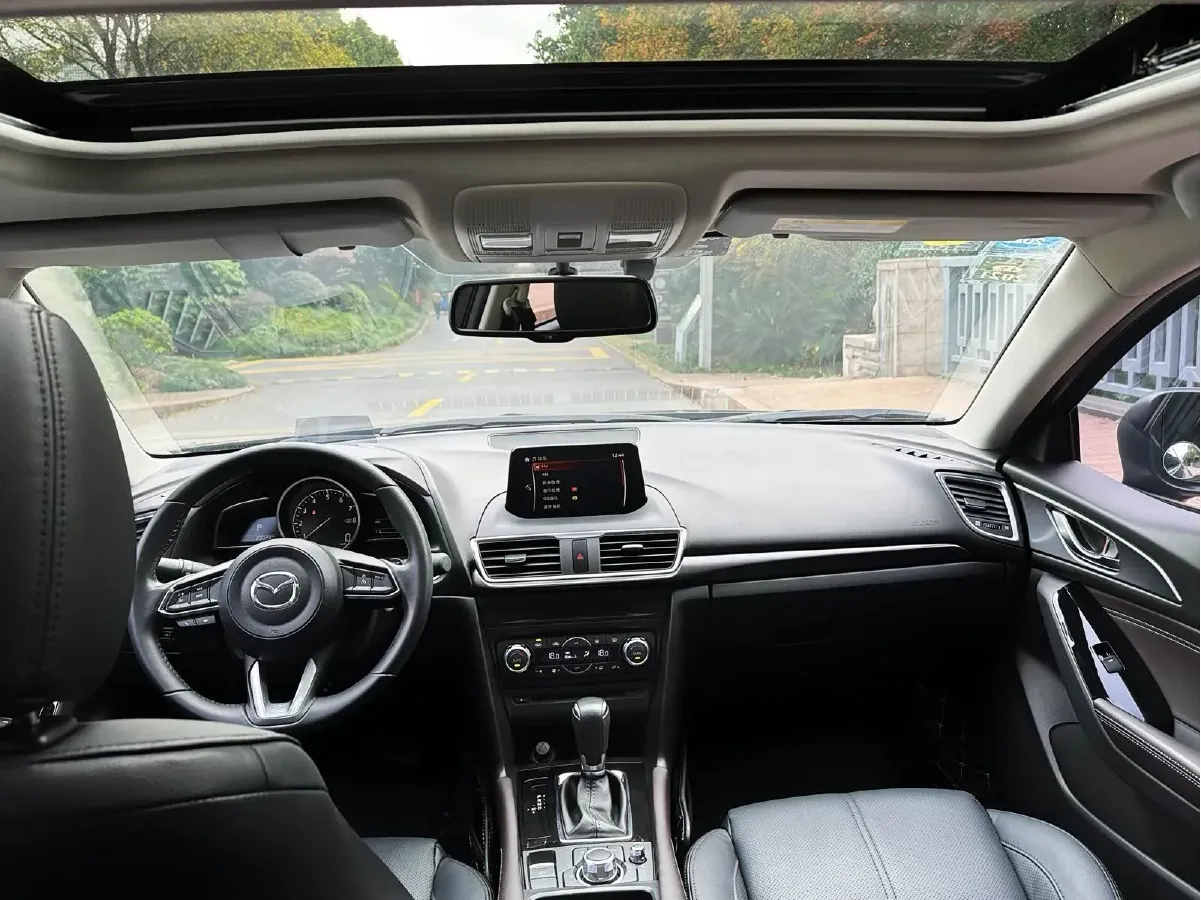 2017 Mazda 3 Axela 2.0L 158HP L4 6AT,autocango,china used car exporter,china ev exporter,chinese used car exporter,chinese used ev exporter