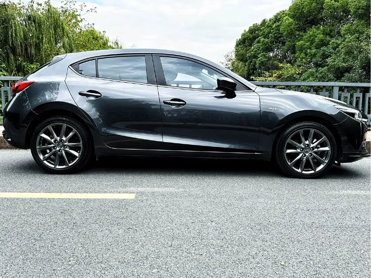 2017 Mazda 3 Axela 2.0L 158HP L4 6AT,autocango,china used car exporter,china ev exporter,chinese used car exporter,chinese used ev exporter