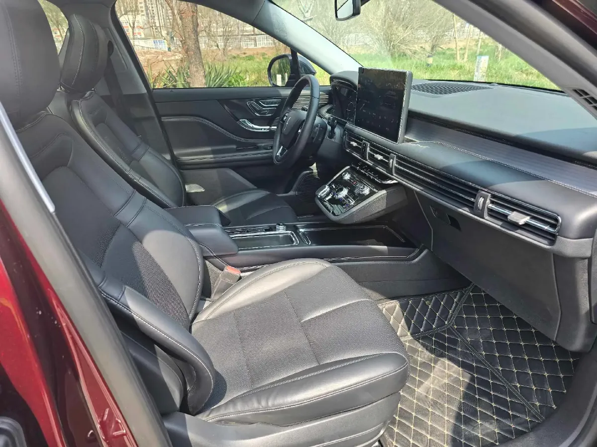 2020 Lincoln Corsair 2.0T 245HP L4 8AT,autocango,china used car exporter,china ev exporter,chinese used car exporter,chinese used ev exporter