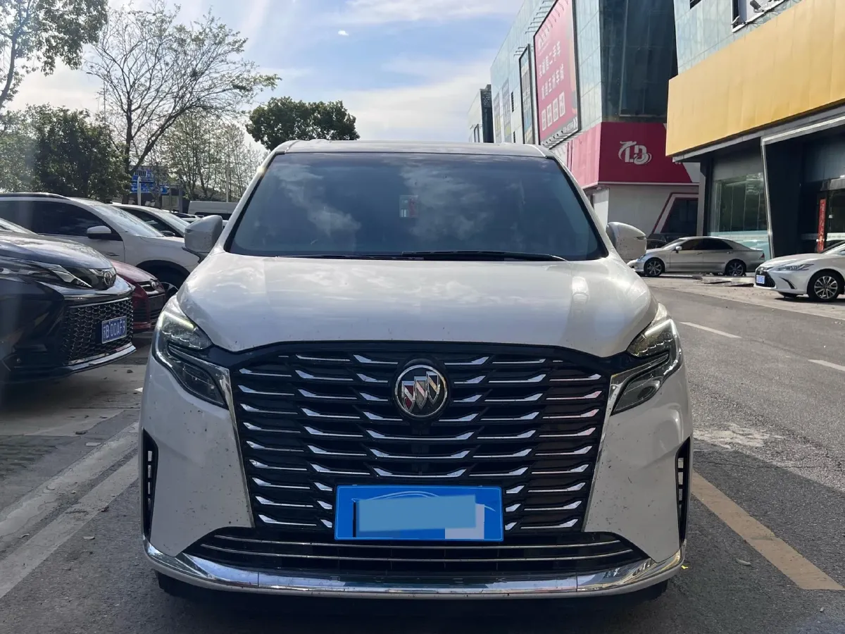 2023 Buick GL8 2.0T 237HP L4 9AT,autocango,china used car exporter,china ev exporter,chinese used car exporter,chinese used ev exporter