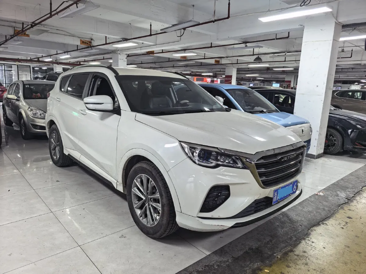 2020 Jetour X70 1.5T 156HP L4 6MT,autocango,china used car exporter,china ev exporter,chinese used car exporter,chinese used ev exporter
