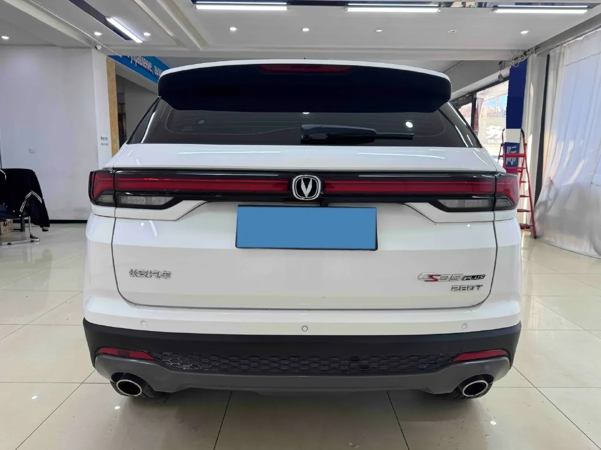 2022 ChangAn CS35 Plus 1.6L 128HP L4 CVT,autocango,china used car exporter,china ev exporter,chinese used car exporter,chinese used ev exporter