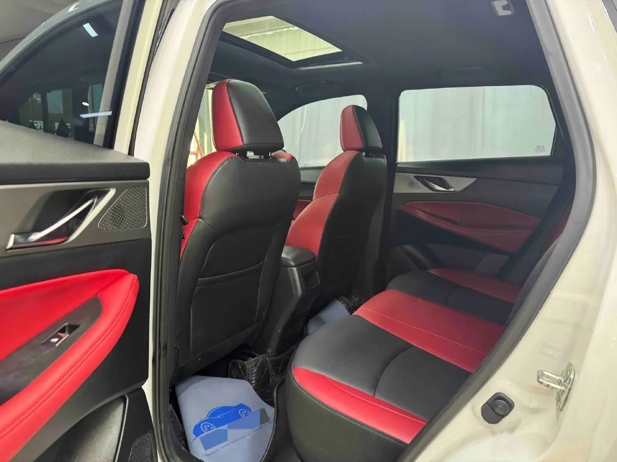 2022 ChangAn CS35 Plus 1.6L 128HP L4 CVT,autocango,china used car exporter,china ev exporter,chinese used car exporter,chinese used ev exporter