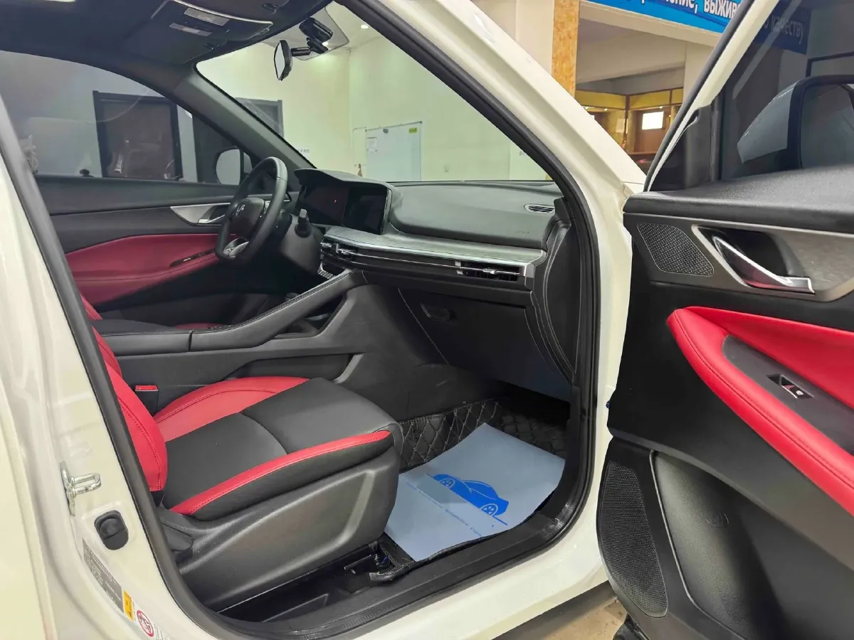 2022 ChangAn CS35 Plus 1.6L 128HP L4 CVT,autocango,china used car exporter,china ev exporter,chinese used car exporter,chinese used ev exporter