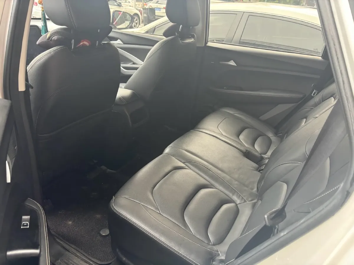 2020 ChangAn Oshan Cos 1.5T 178HP L4 6MT,autocango,china used car exporter,china ev exporter,chinese used car exporter,chinese used ev exporter