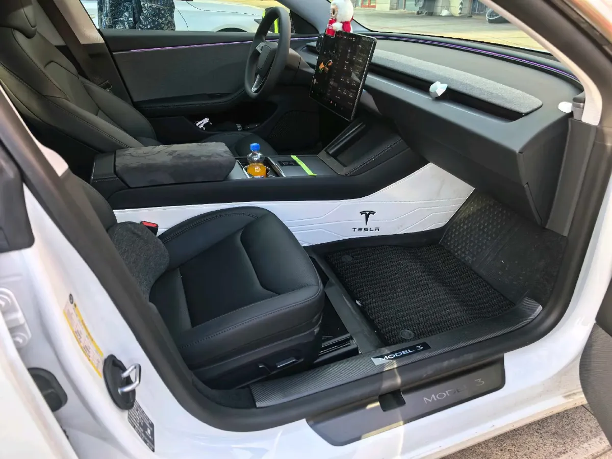 2025 Tesla Model 3 BEV,autocango,china used car exporter,china ev exporter,chinese used car exporter,chinese used ev exporter