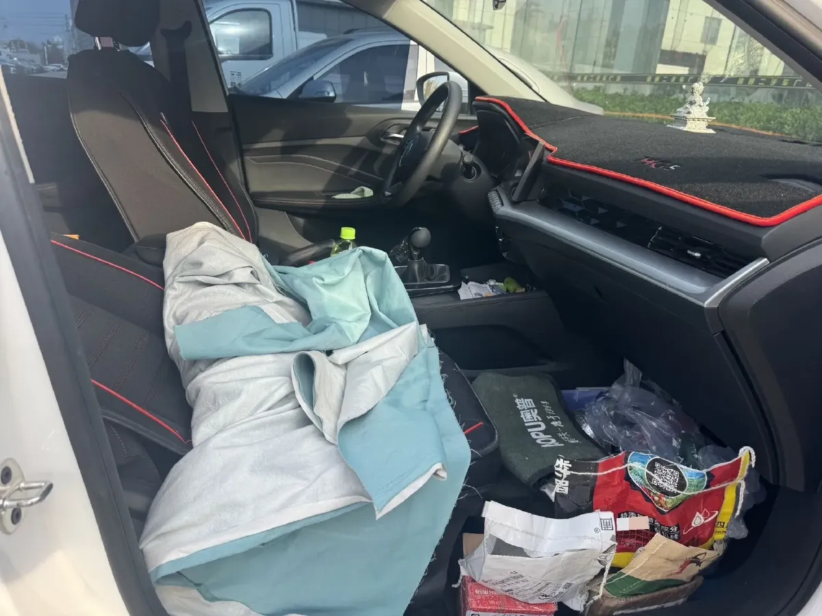 2023 MG 5 1.5L 129HP L4 5MT,autocango,china used car exporter,china ev exporter,chinese used car exporter,chinese used ev exporter