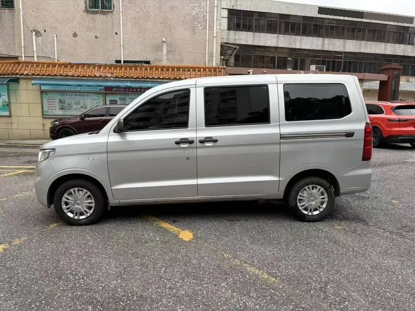 2022 JinBei Little Sea Lion X30 1.5L 102HP L4 5MT,autocango,china used car exporter,china ev exporter,chinese used car exporter,chinese used ev exporter