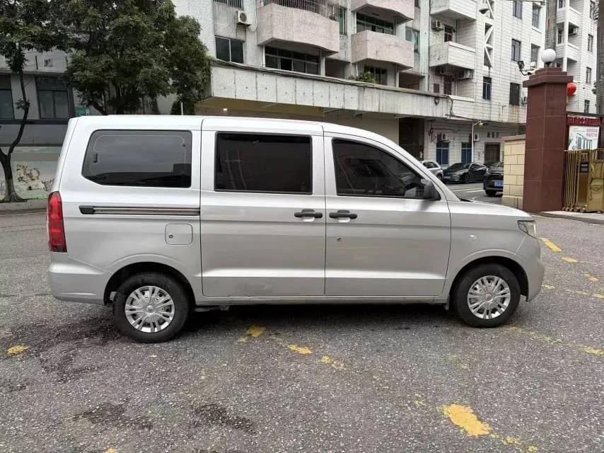 2022 JinBei Little Sea Lion X30 1.5L 102HP L4 5MT,autocango,china used car exporter,china ev exporter,chinese used car exporter,chinese used ev exporter