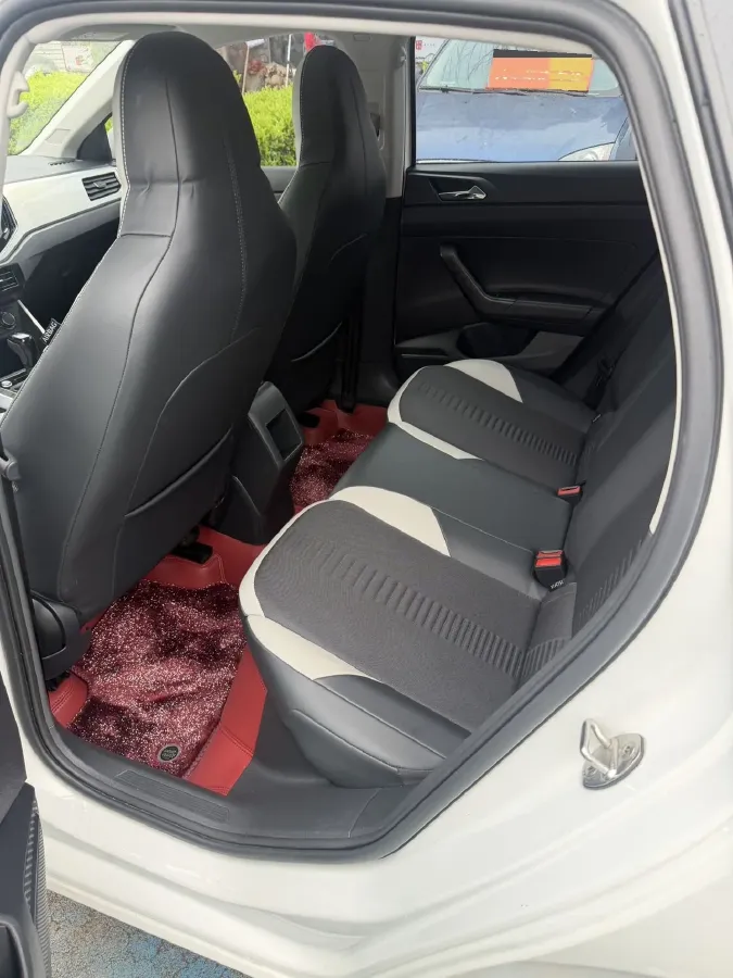 2021 Haval H6 1.5T 169HP L4 7DCT,autocango,china used car exporter,china ev exporter,chinese used car exporter,chinese used ev exporter