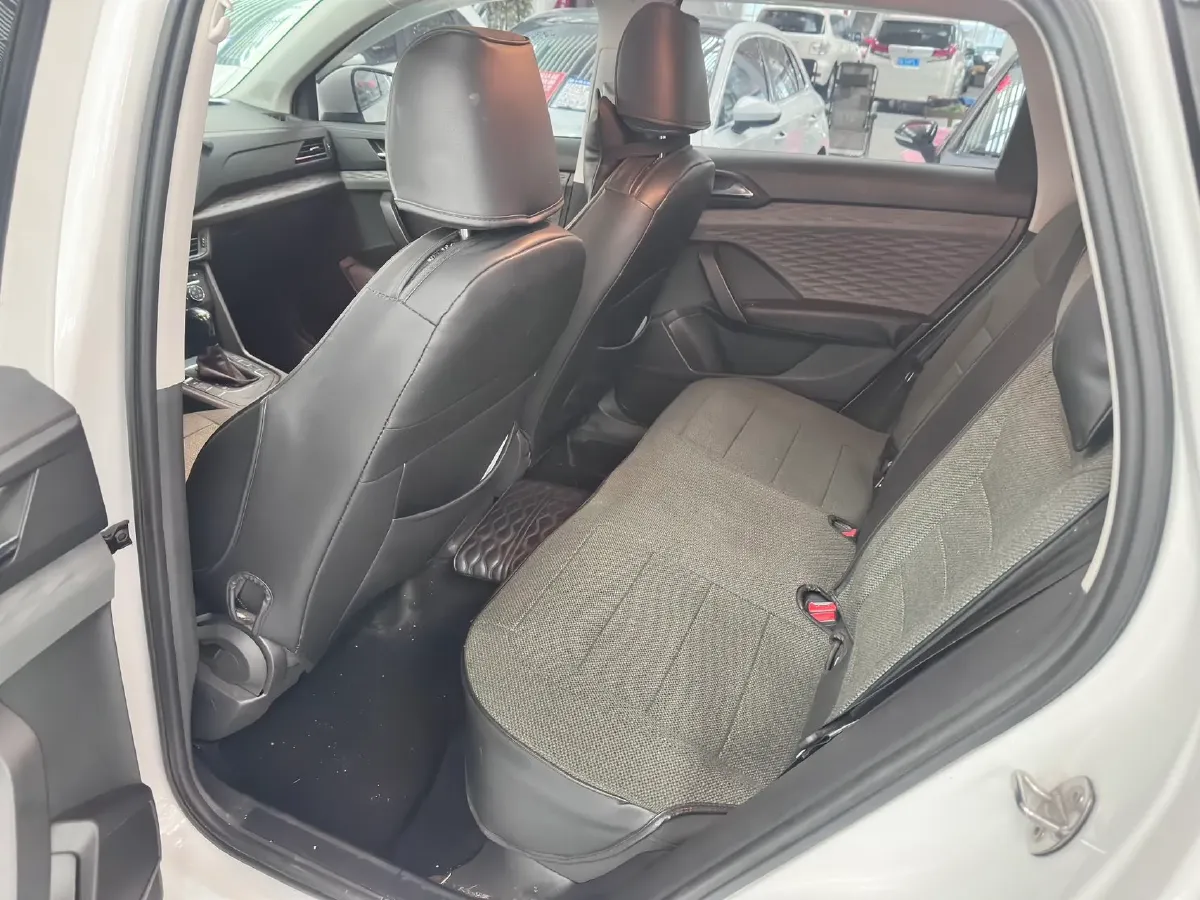 2021 Volkswagen Tharu 1.4T 150HP L4 7DCT,autocango,china used car exporter,china ev exporter,chinese used car exporter,chinese used ev exporter