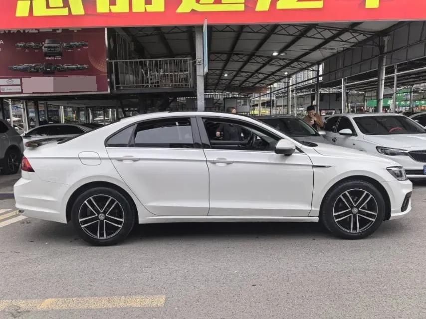 2019 Volkswagen Passat 1.4T 150HP L4 7DCT,autocango,china used car exporter,china ev exporter,chinese used car exporter,chinese used ev exporter