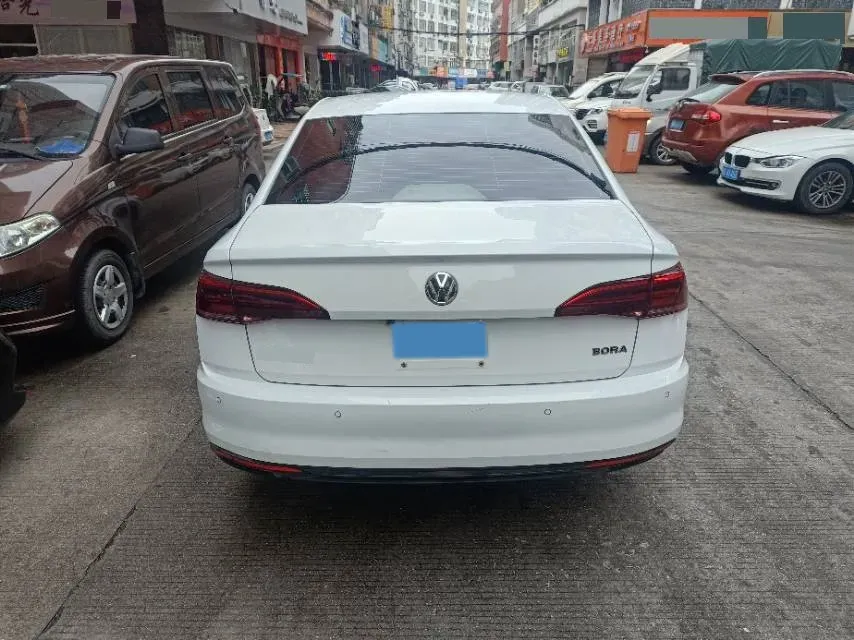 2019 Bestune T77 1.2T 143HP L4 7DCT,autocango,china used car exporter,china ev exporter,chinese used car exporter,chinese used ev exporter
