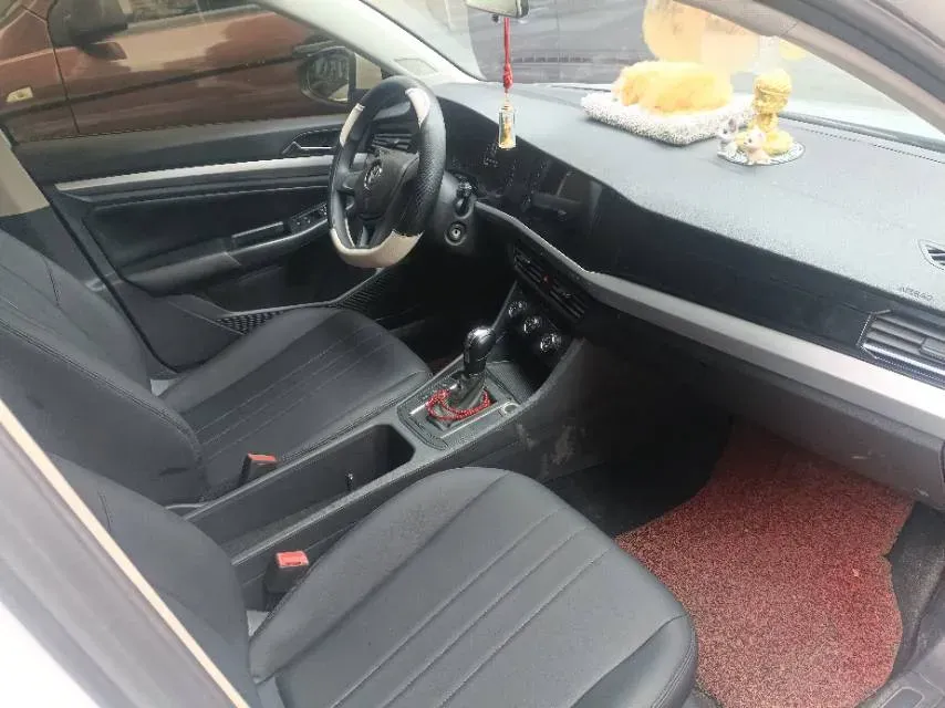 2019 Bestune T77 1.2T 143HP L4 7DCT,autocango,china used car exporter,china ev exporter,chinese used car exporter,chinese used ev exporter