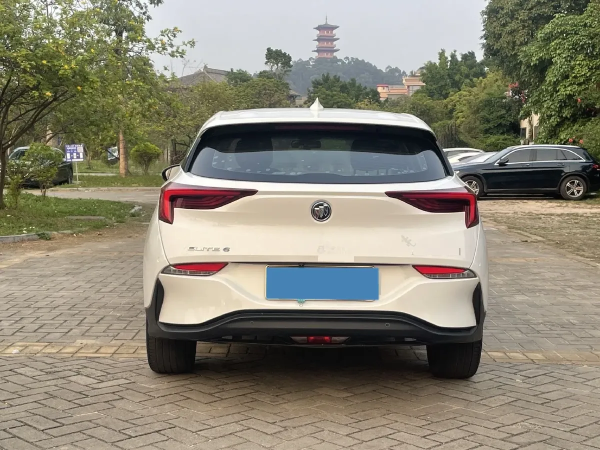 2022 Buick Envista 1.5T 184HP L4 CVT,autocango,china used car exporter,china ev exporter,chinese used car exporter,chinese used ev exporter