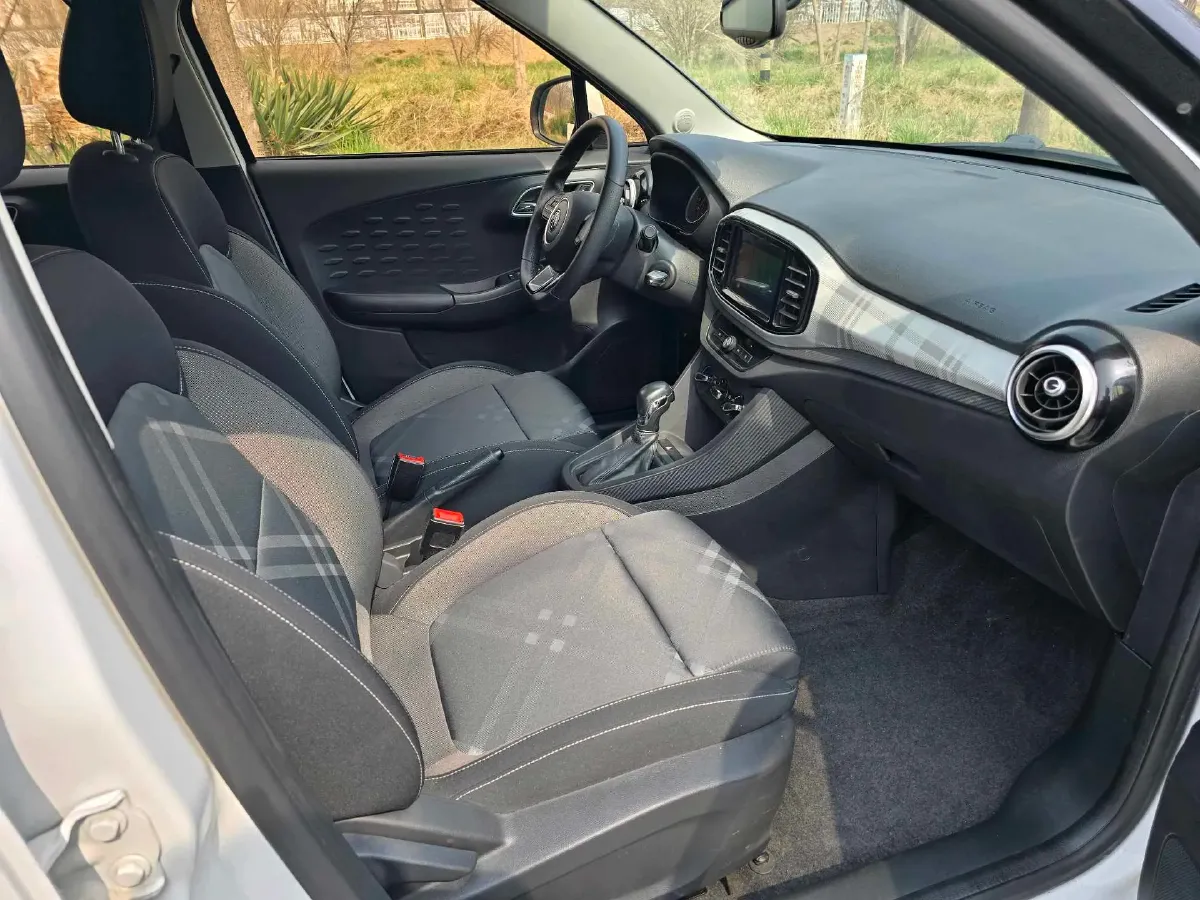 2017 MG 3 1.5L 117HP L4 4AT,autocango,china used car exporter,china ev exporter,chinese used car exporter,chinese used ev exporter