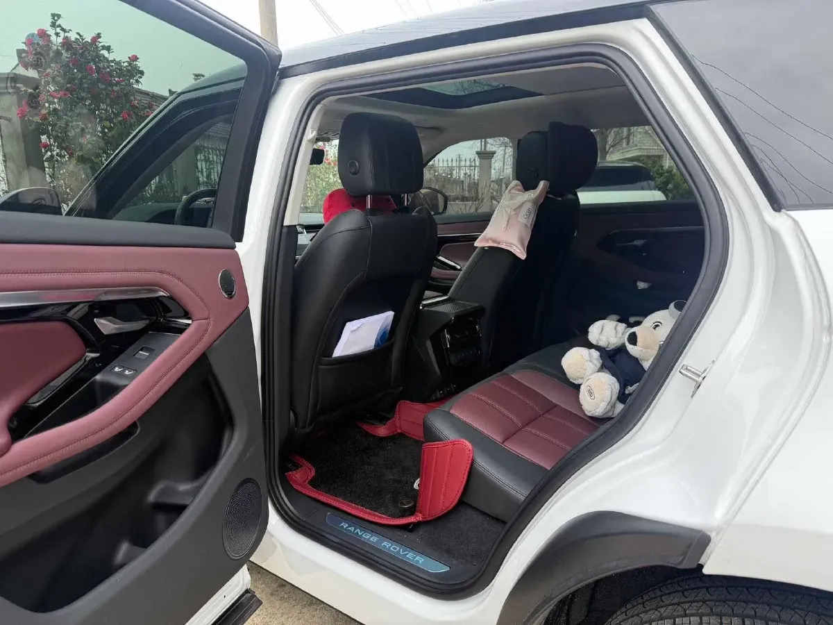 2023 Land Rover Range Rover Evoque 2.0T 249HP L4 9AT,autocango,china used car exporter,china ev exporter,chinese used car exporter,chinese used ev exporter