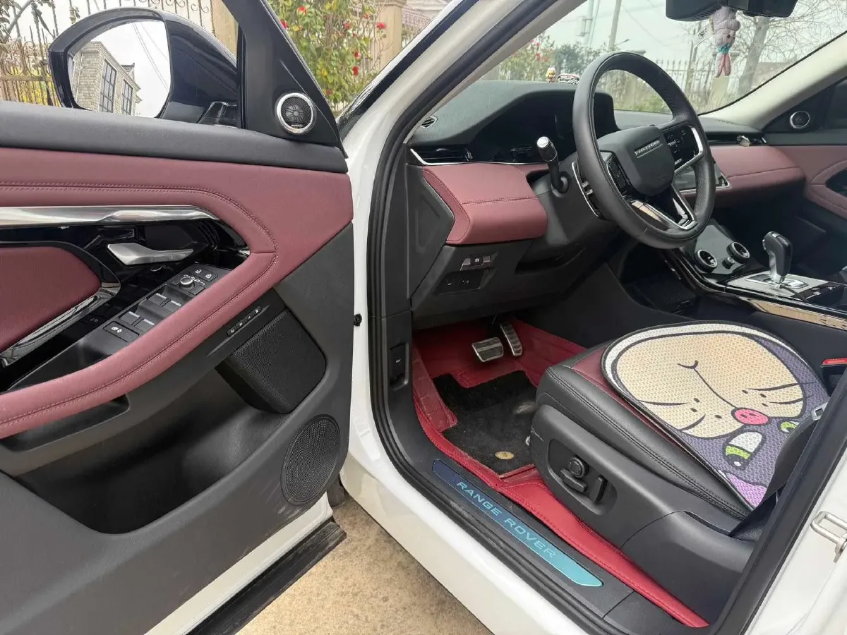 2023 Land Rover Range Rover Evoque 2.0T 249HP L4 9AT,autocango,china used car exporter,china ev exporter,chinese used car exporter,chinese used ev exporter