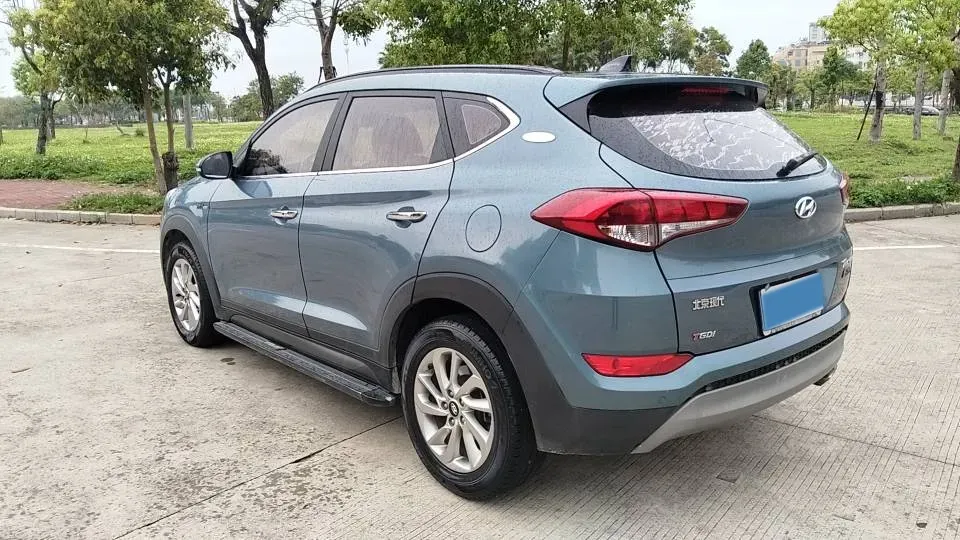 2018 Hyundai Tucson 1.6T 177HP L4 7DCT,autocango,china used car exporter,china ev exporter,chinese used car exporter,chinese used ev exporter