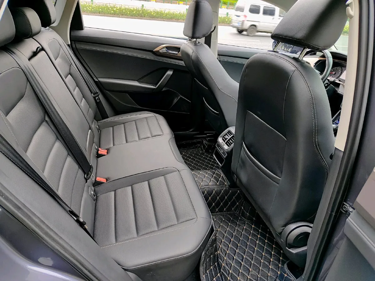 2021 Volkswagen Tharu 1.4T 150HP L4 7DCT,autocango,china used car exporter,china ev exporter,chinese used car exporter,chinese used ev exporter