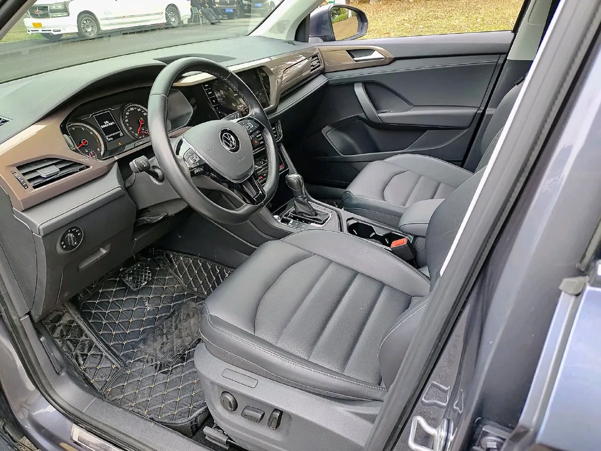 2021 Volkswagen Tharu 1.4T 150HP L4 7DCT,autocango,china used car exporter,china ev exporter,chinese used car exporter,chinese used ev exporter