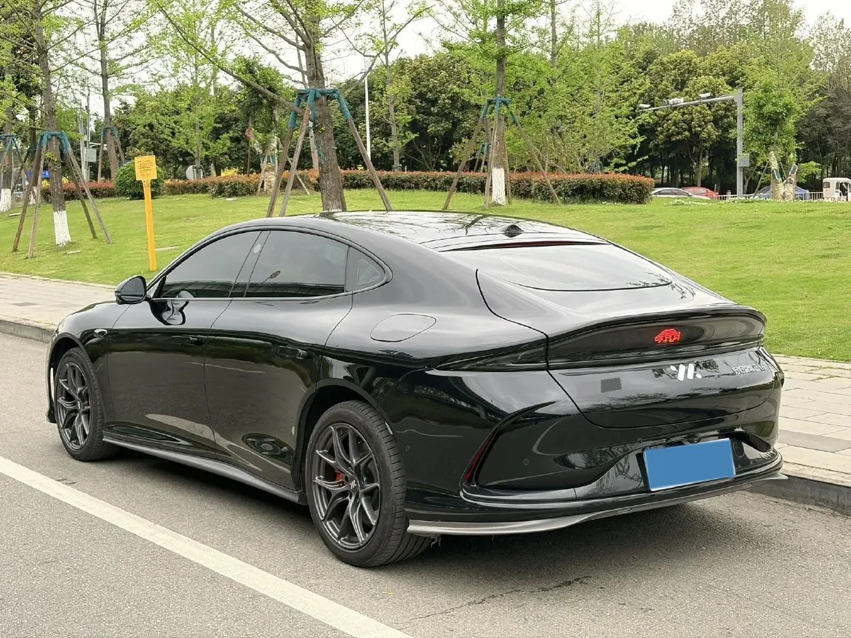 2024 IM L6 BEV 100KWH,autocango,china used car exporter,china ev exporter,chinese used car exporter,chinese used ev exporter