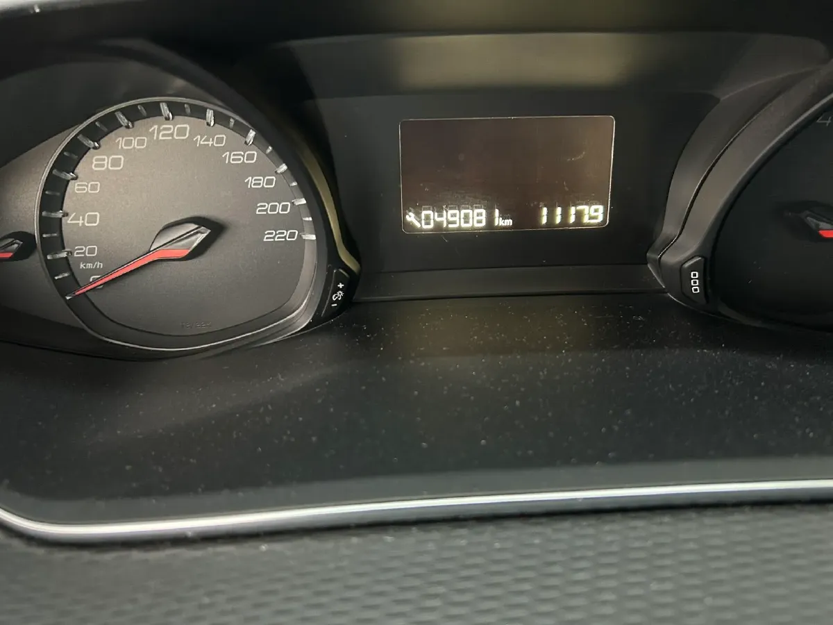 2018 Peugeot 308 1.6L 117HP L4 6AT,autocango,china used car exporter,china ev exporter,chinese used car exporter,chinese used ev exporter