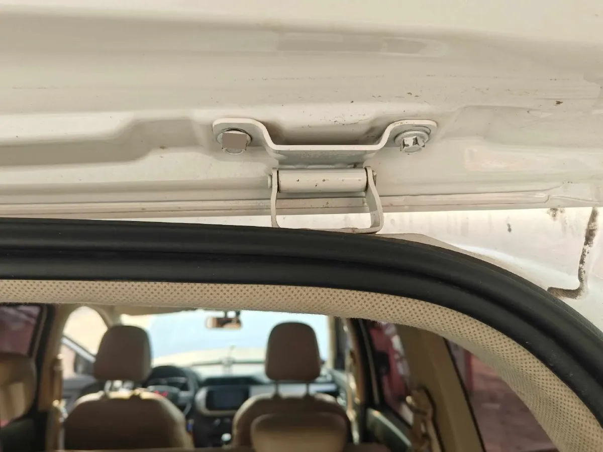 2021 WuLing HongGuang 1.5L 99HP L4 6MT,autocango,china used car exporter,china ev exporter,chinese used car exporter,chinese used ev exporter