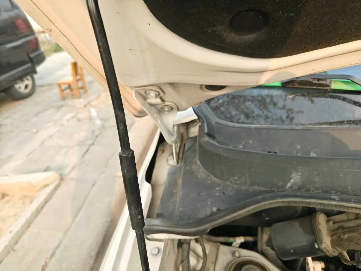 2021 WuLing HongGuang 1.5L 99HP L4 6MT,autocango,china used car exporter,china ev exporter,chinese used car exporter,chinese used ev exporter