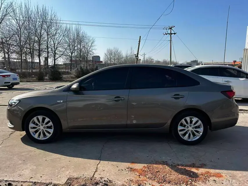 2021 Buick Excelle 1.5L 113HP L4 6AT,autocango,china used car exporter,china ev exporter,chinese used car exporter,chinese used ev exporter