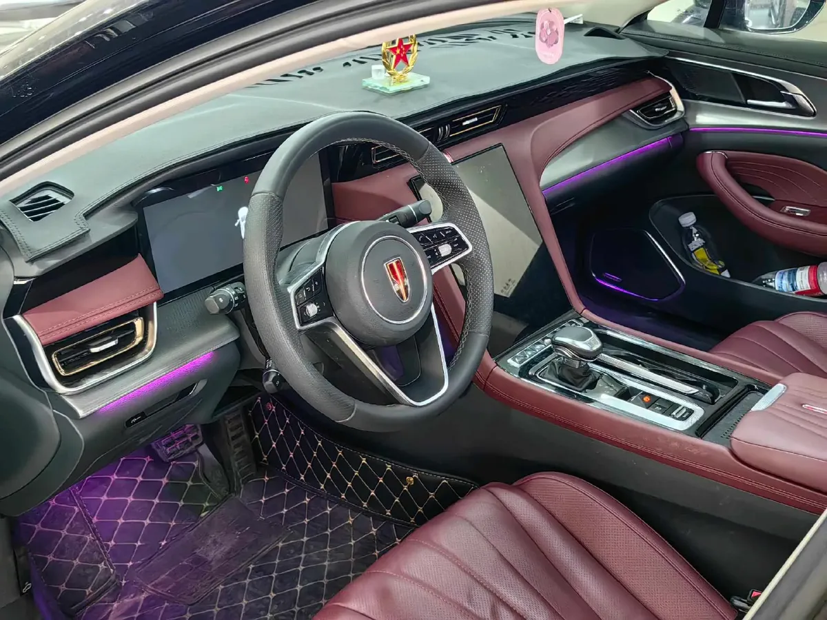 2024 HongQi H5 2.0T 224HP L4 8AT,autocango,china used car exporter,china ev exporter,chinese used car exporter,chinese used ev exporter