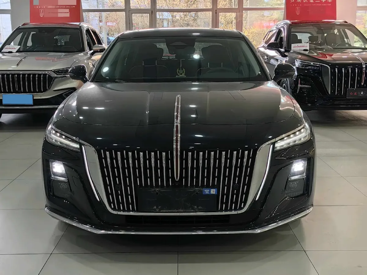 2024 HongQi H5 2.0T 224HP L4 8AT,autocango,china used car exporter,china ev exporter,chinese used car exporter,chinese used ev exporter