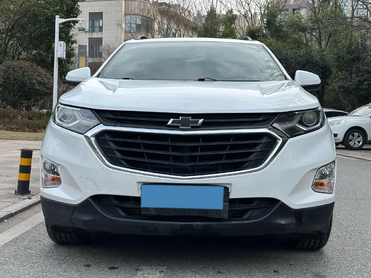 2019 Chevrolet Equinox 1.5T 169HP L4 6AT,autocango,china used car exporter,china ev exporter,chinese used car exporter,chinese used ev exporter