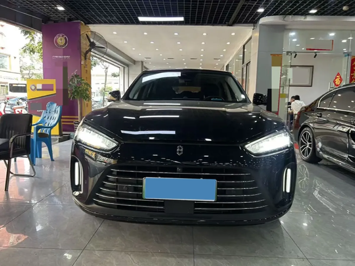 2022 Isuzu Mu-X 2.0T 220HP L4 8AT,autocango,china used car exporter,china ev exporter,chinese used car exporter,chinese used ev exporter