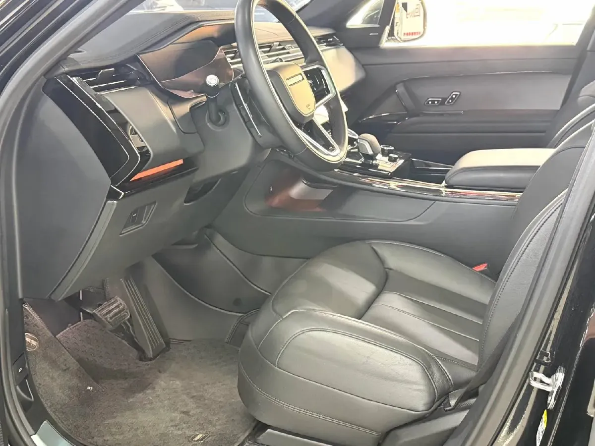 2024 Land Rover Range Rover Sport 3.0T 360HP L6 8AT,autocango,china used car exporter,china ev exporter,chinese used car exporter,chinese used ev exporter