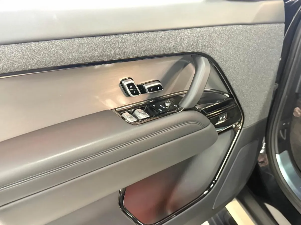 2024 Land Rover Range Rover Sport 3.0T 360HP L6 8AT,autocango,china used car exporter,china ev exporter,chinese used car exporter,chinese used ev exporter