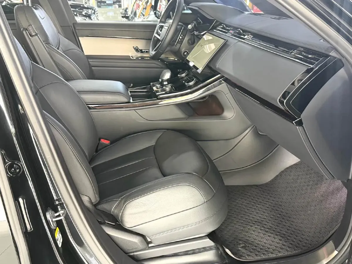 2024 Land Rover Range Rover Sport 3.0T 360HP L6 8AT,autocango,china used car exporter,china ev exporter,chinese used car exporter,chinese used ev exporter