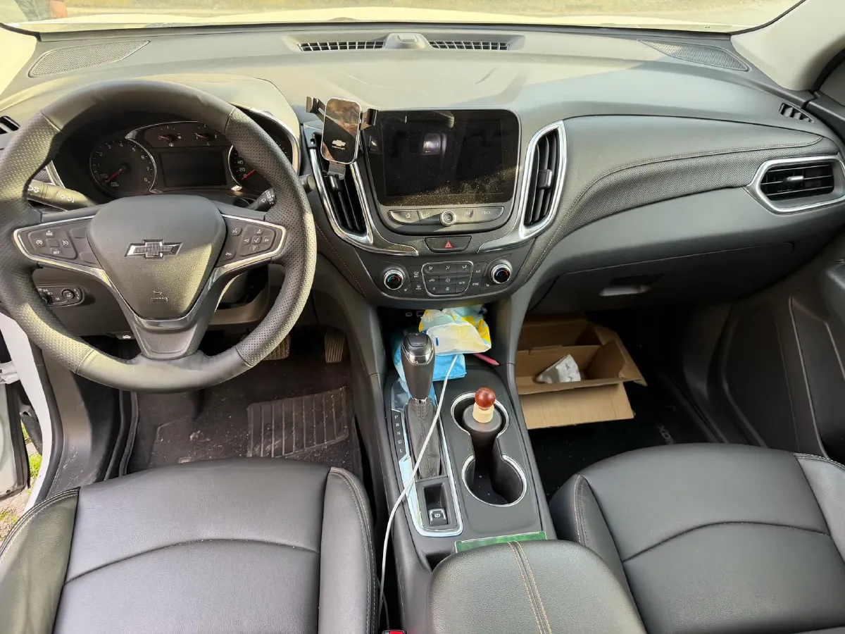 2019 Chevrolet Equinox 1.5T 180HP L4 6AT,autocango,china used car exporter,china ev exporter,chinese used car exporter,chinese used ev exporter