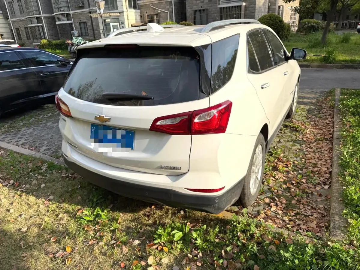 2019 Chevrolet Equinox 1.5T 180HP L4 6AT,autocango,china used car exporter,china ev exporter,chinese used car exporter,chinese used ev exporter