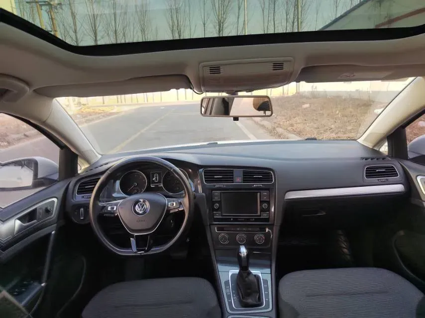 2018 Volkswagen Golf 1.4T 131HP L4 7DCT,autocango,china used car exporter,china ev exporter,chinese used car exporter,chinese used ev exporter