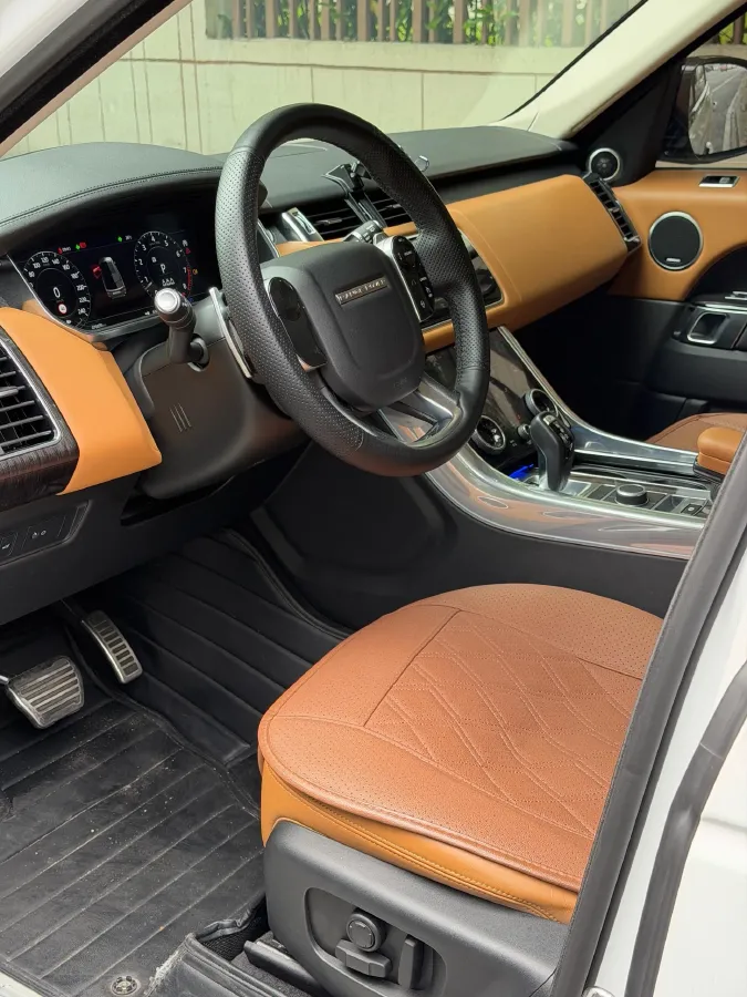 2022 Land Rover Range Rover Sport 3.0T 360HP L6 8AT,autocango,china used car exporter,china ev exporter,chinese used car exporter,chinese used ev exporter