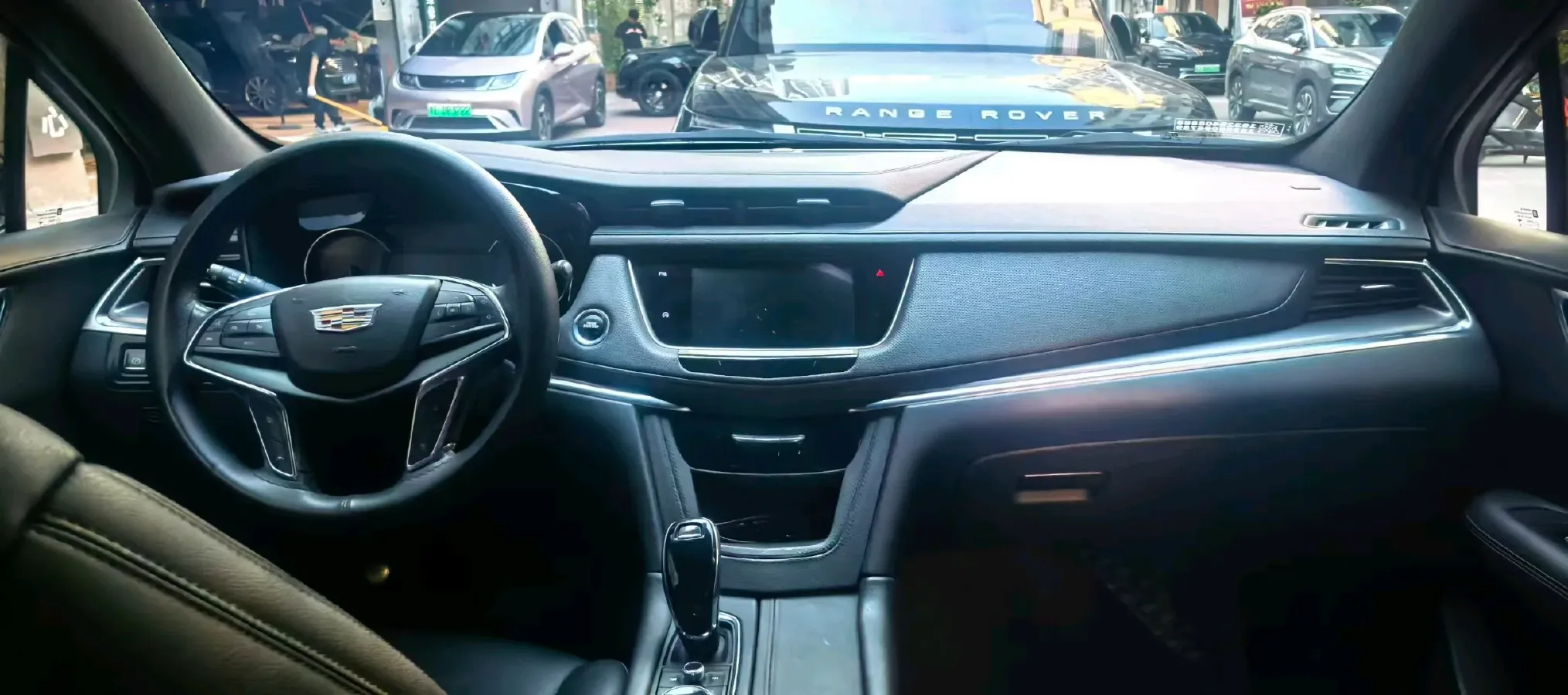 2022 Cadillac XT5 2.0T 237HP L4 9AT,autocango,china used car exporter,china ev exporter,chinese used car exporter,chinese used ev exporter