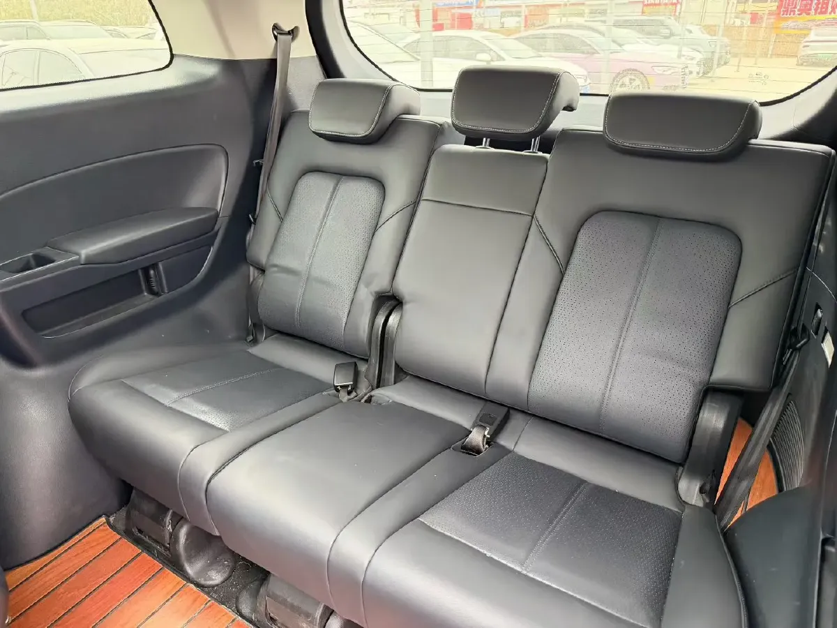 2021 GAC Trumpchi M8 2.0T 252HP L4 8AT,autocango,china used car exporter,china ev exporter,chinese used car exporter,chinese used ev exporter