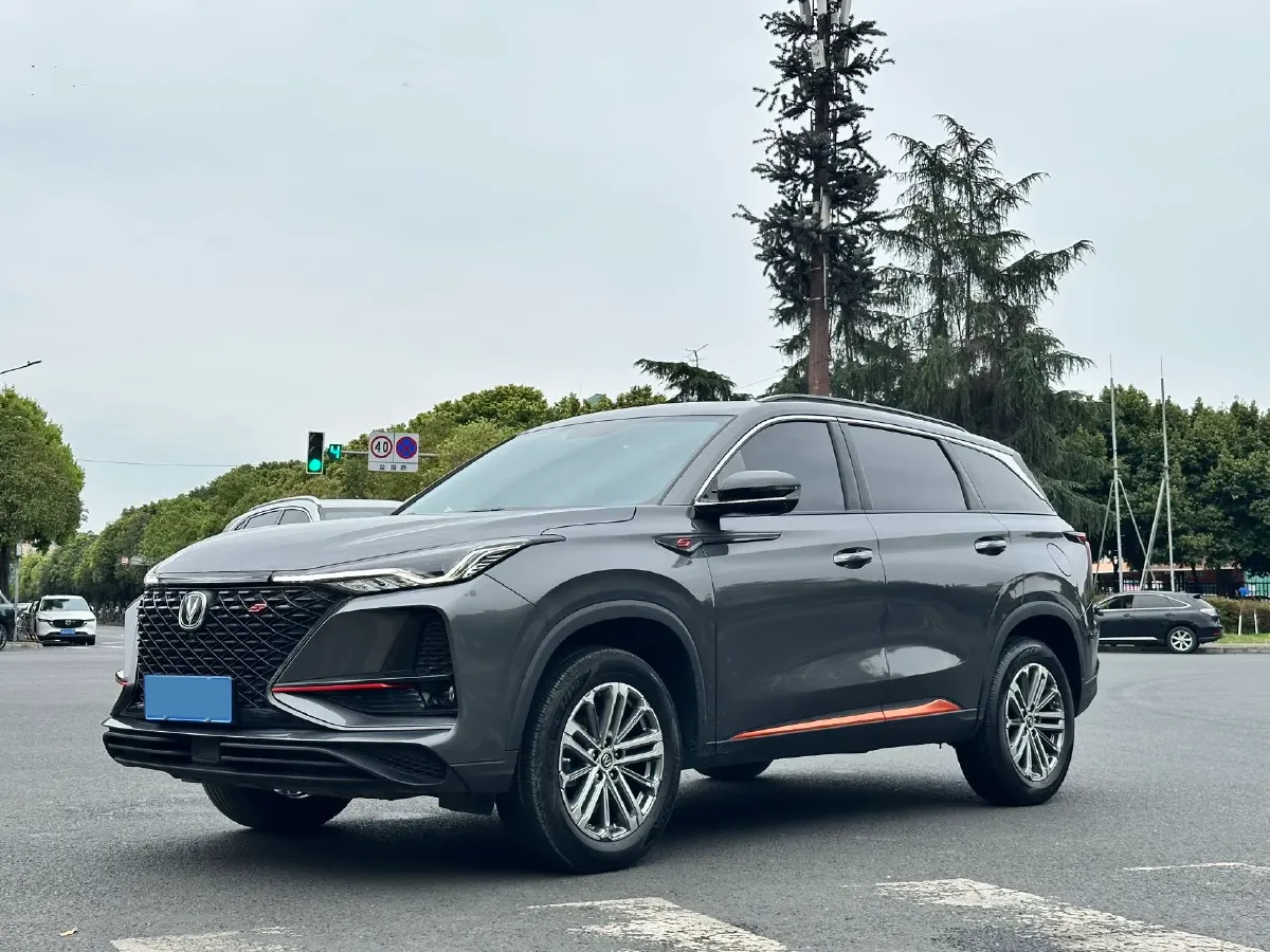 2021 ChangAn CS75 Plus 1.5T 178HP L4 6AT,autocango,china used car exporter,china ev exporter,chinese used car exporter,chinese used ev exporter