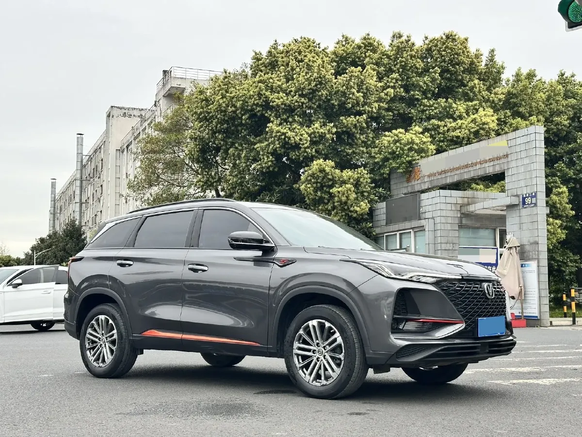 2021 ChangAn CS75 Plus 1.5T 178HP L4 6AT,autocango,china used car exporter,china ev exporter,chinese used car exporter,chinese used ev exporter